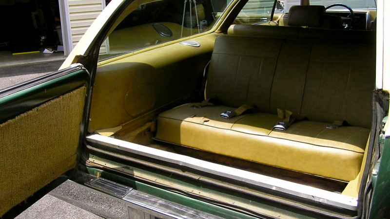 Illustration for article titled Buy this custom Cadillac wagon in British racing green